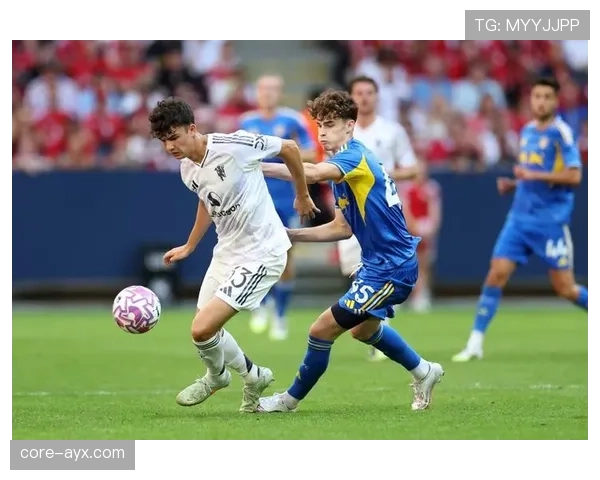 利兹联状态回暖，连续三场不败展现强劲比赛节奏