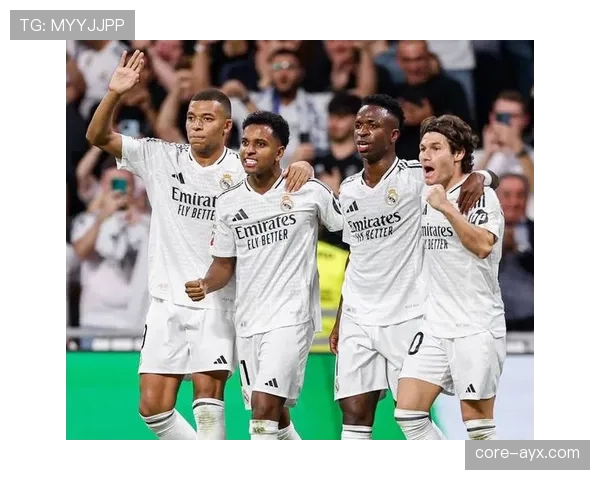 西甲新赛季揭幕:豪门强强对话引爆期待,新星闪耀成焦点