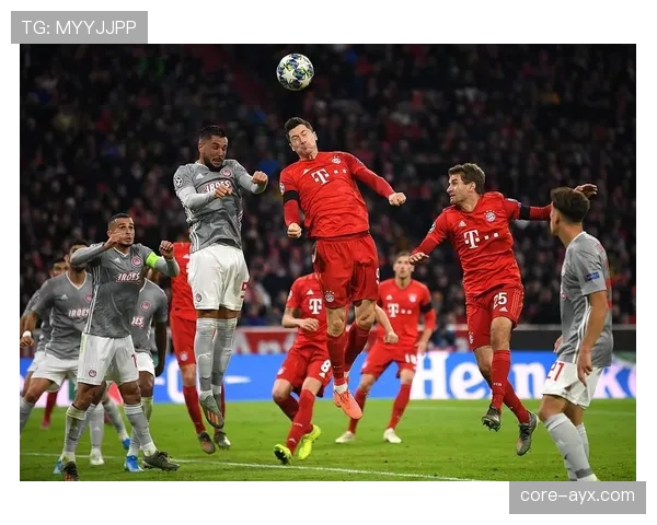 德甲新赛季引援激战升级：豪门补强加剧争冠格局