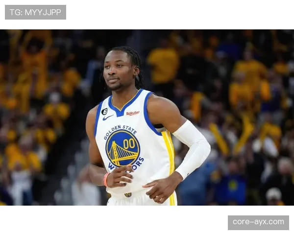 库明加突破制造错位提升球队攻防转换效率